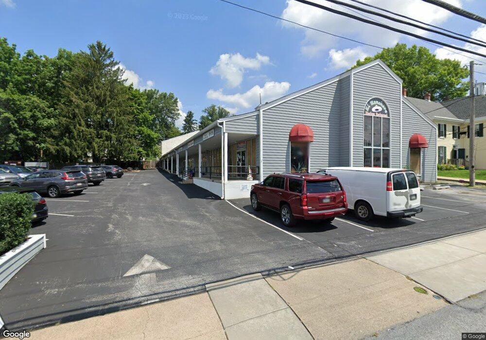 305 W State St unit 1, Kennett Square, PA 19348 - photo 1