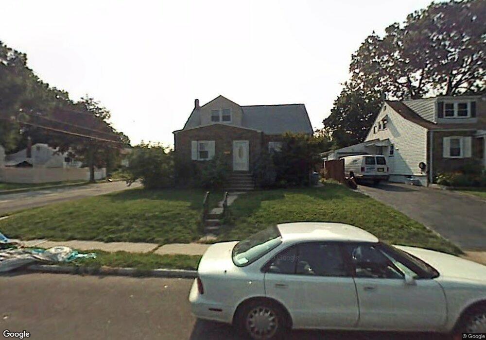 1079 Schneider Ave, Union, NJ 07083 - photo 1