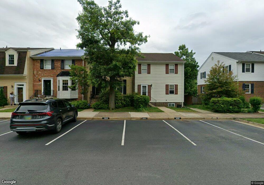 9219 Burke Rd, Burke, VA 22015 - photo 1