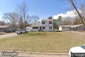 7584 Groveland Rd, New Brighton, MN 55112