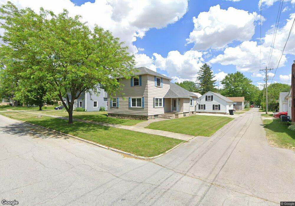 318 N Main St, Warren, IN 46792 - photo 1