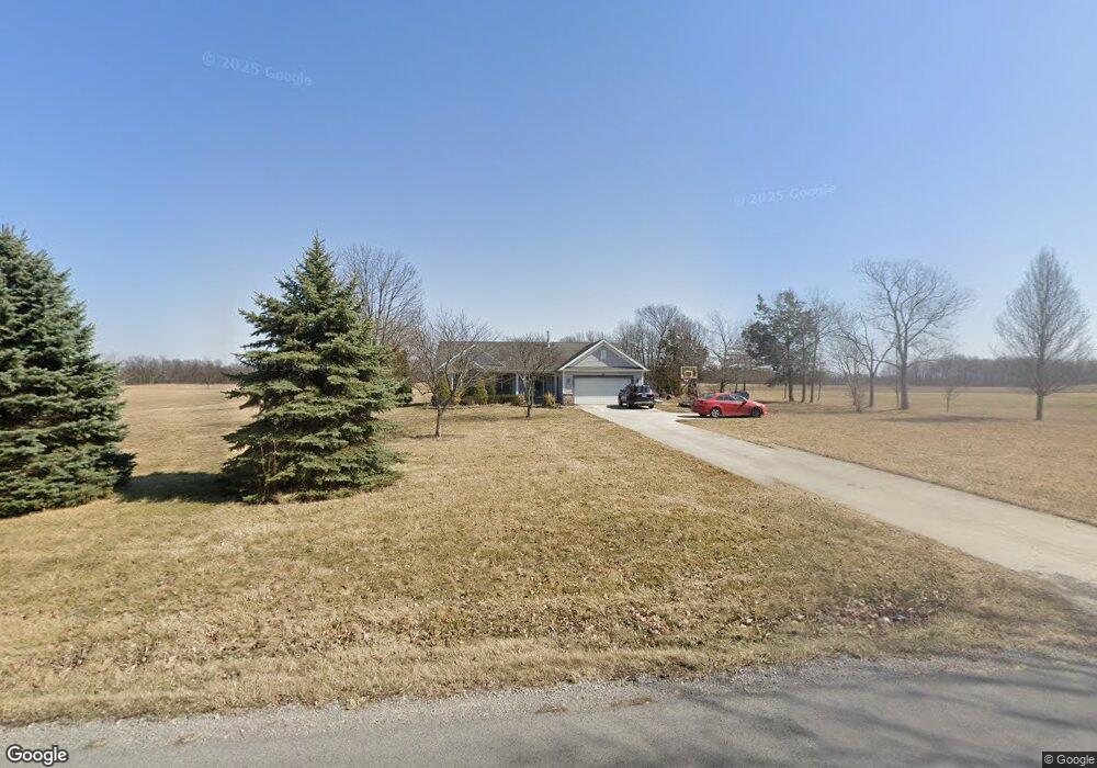 2856 N Thayer Rd, Lima, OH 45801 - photo 1