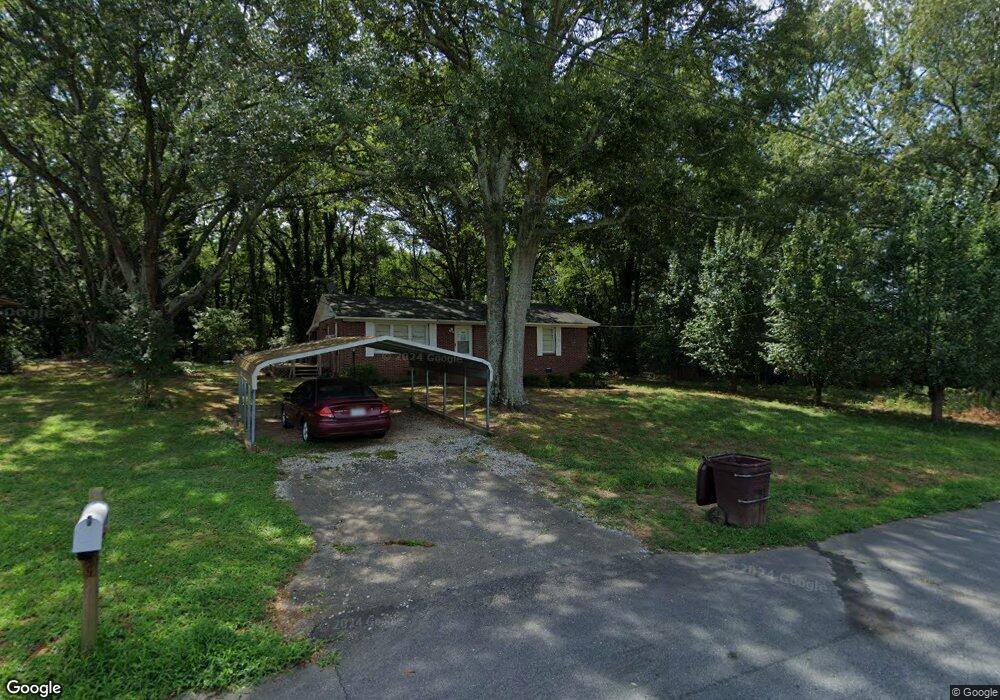 320 Buchanan Cir, Pendleton, SC 29670 - photo 1