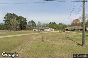 19 Shrinewood Dr, Columbus, MS 39705