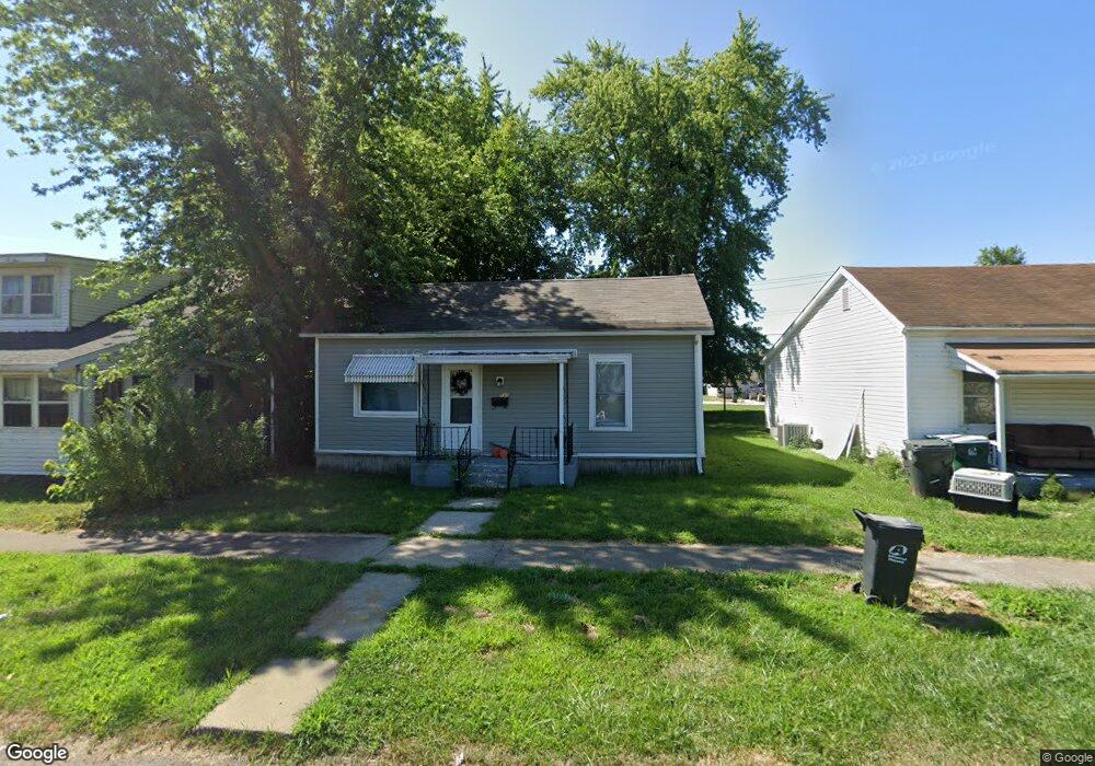 532 W End Place, Moberly, MO 65270 - photo 1