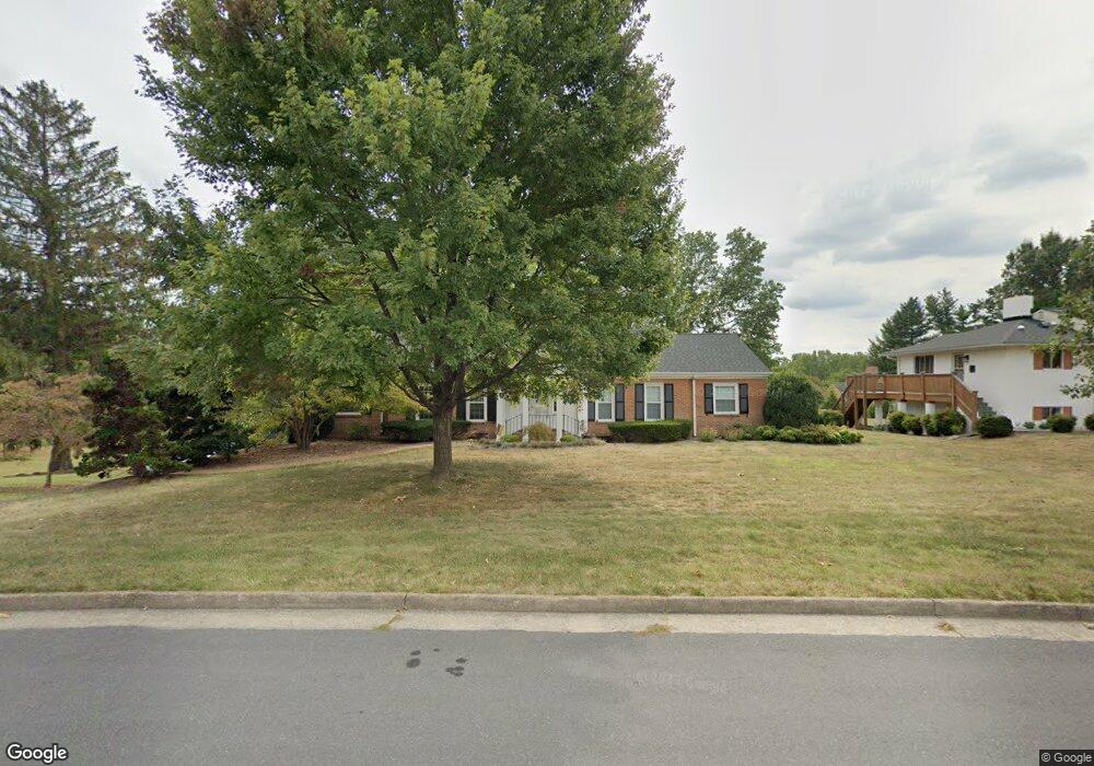 864 Shawnee Rd, Waynesboro, VA 22980 - photo 1