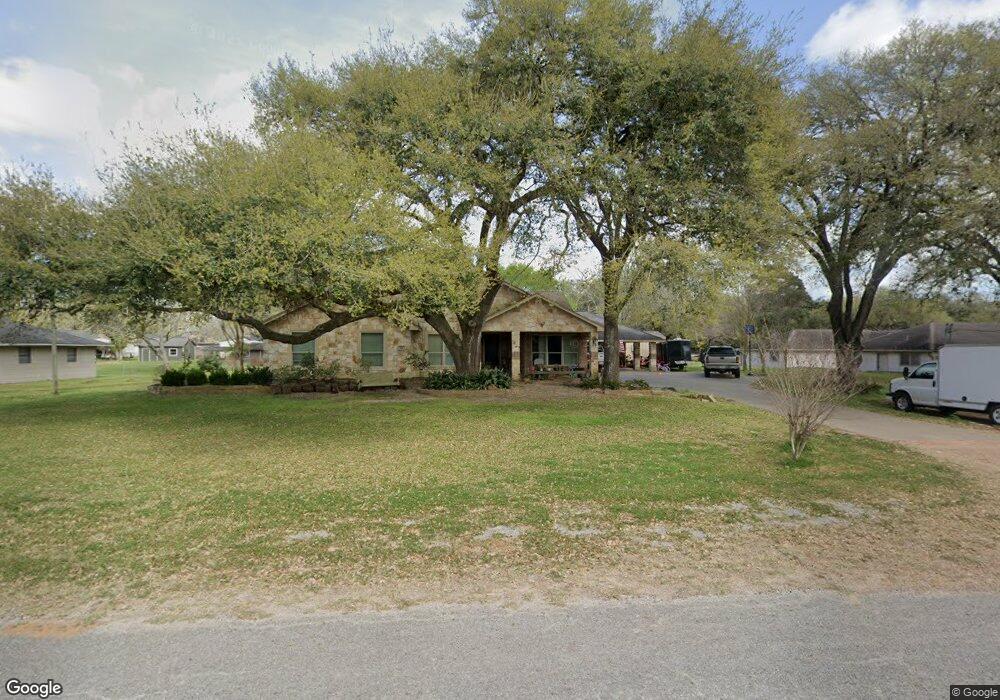 314 College St, East Bernard, TX 77435 - photo 1