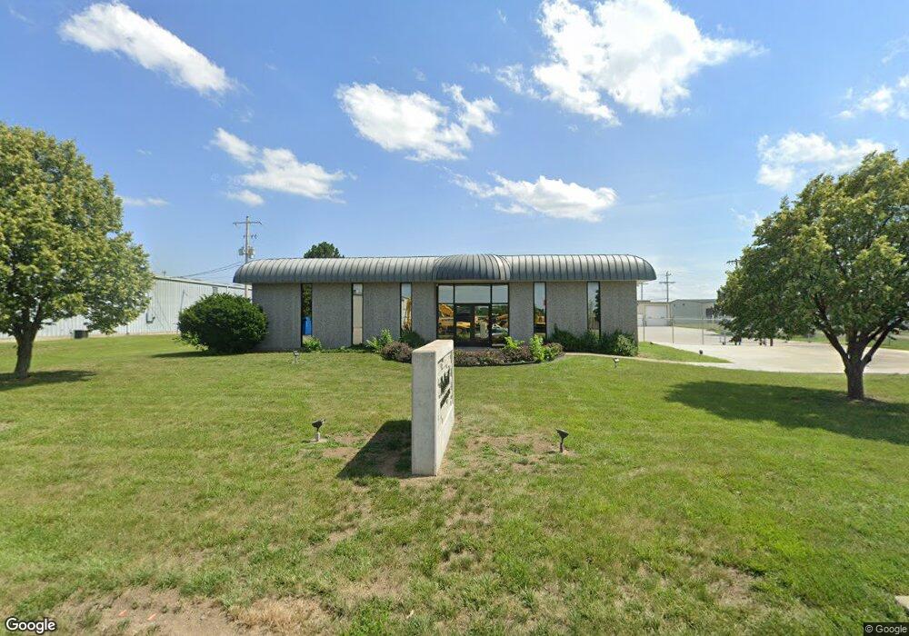 1801 SW 41st St, Topeka, KS 66609 - photo 1
