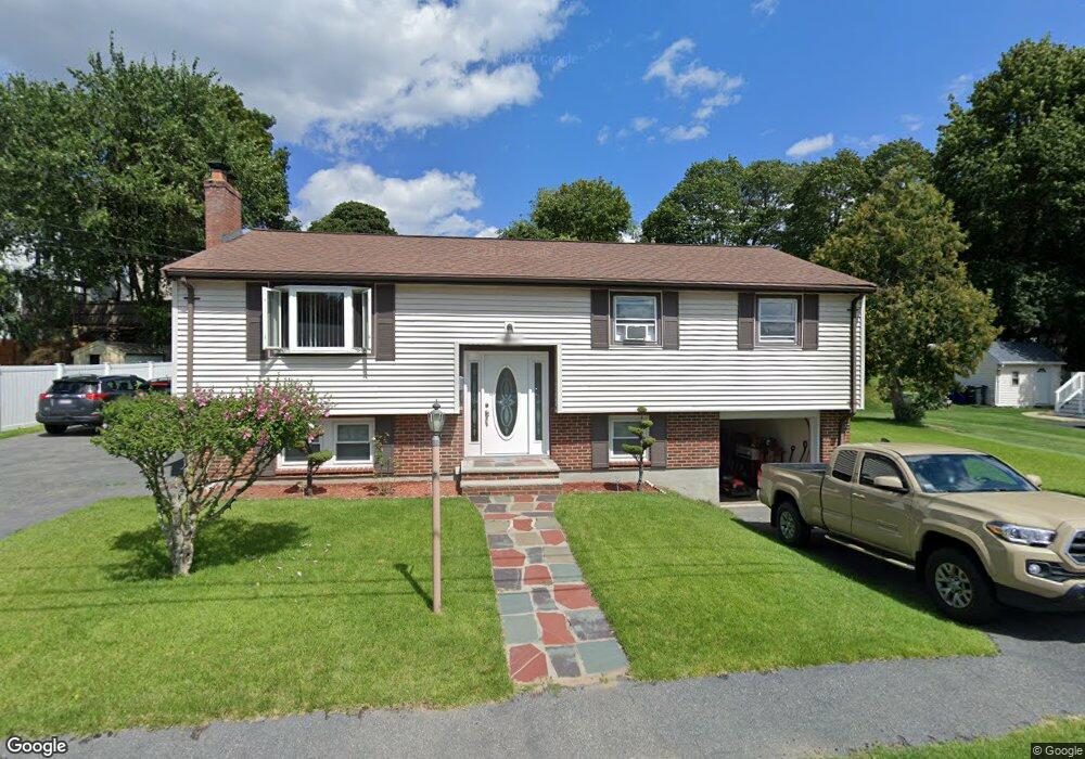 13 Boline Place, Woburn, MA 01801 - photo 1