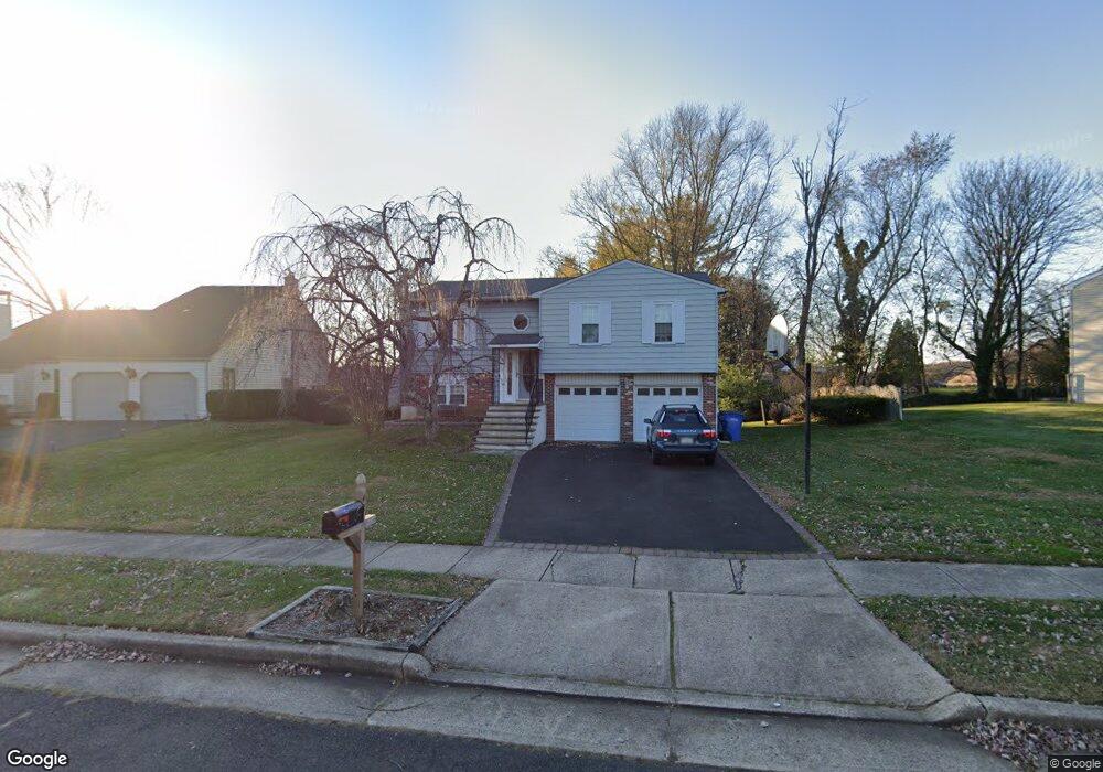 42 Bucks Meadow Ln, Newtown, PA 18940 - photo 1