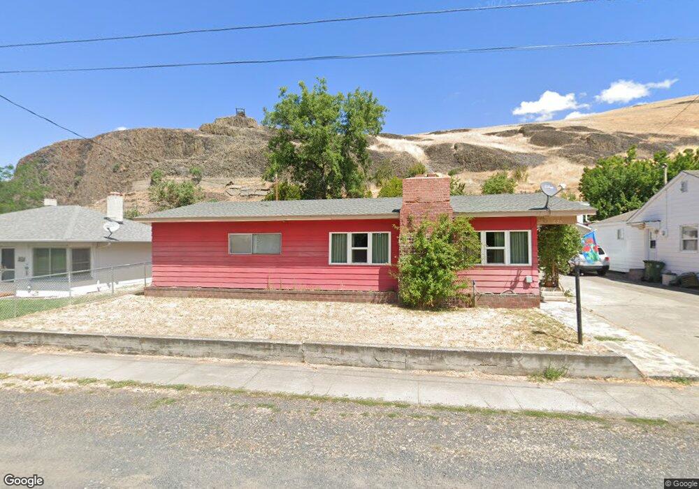 625 Hager St, Heppner, OR 97836 - photo 1