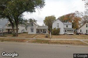 407 E 7th Ave, Redfield, SD 57469