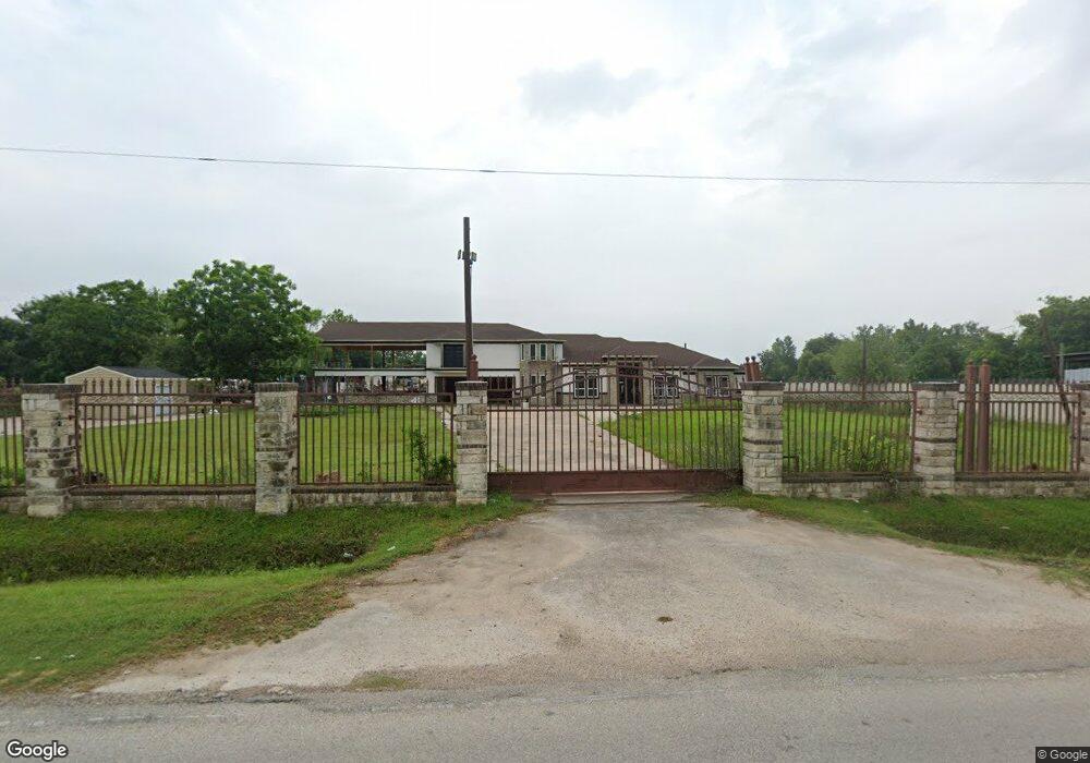 4333 Mooney Rd, Houston, TX 77093 - photo 1