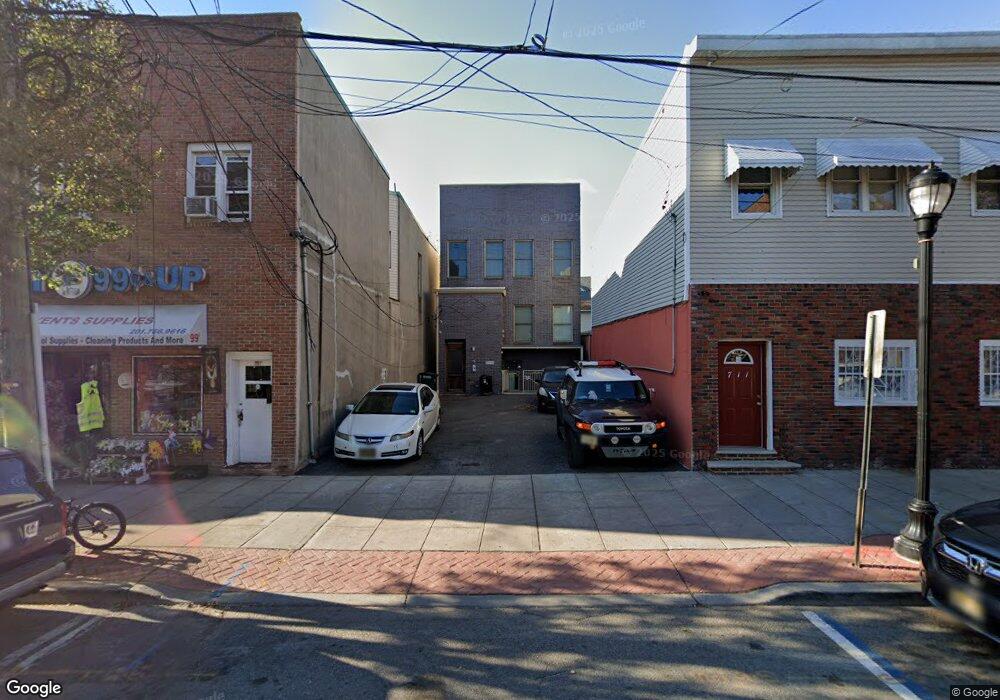 707 New York Ave unit 2, Union City, NJ 07087 - photo 1