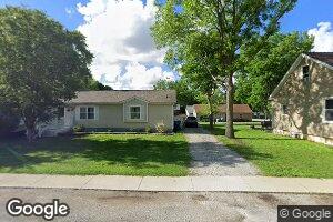 207 E Pocahontas Rd, Highland, IL 62249