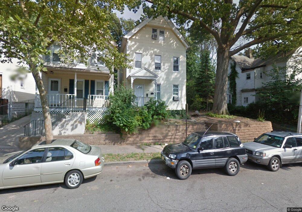 634 Lincoln Ave unit 2, Orange, NJ 07050 - photo 1