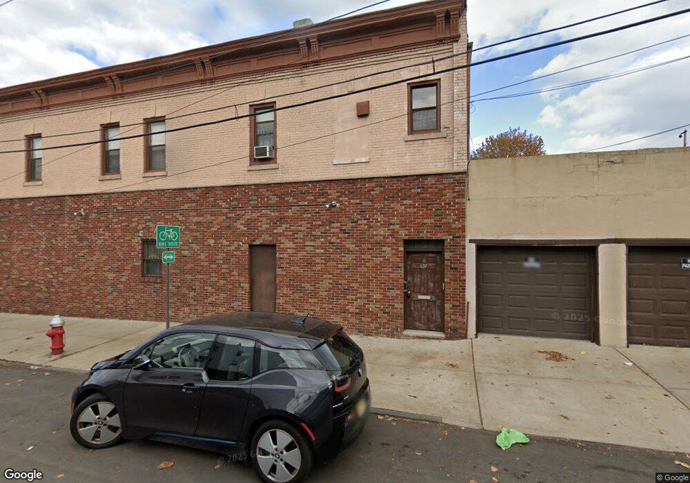 162 Mallory Ave unit 2, Jersey City, NJ 07304 - photo 1