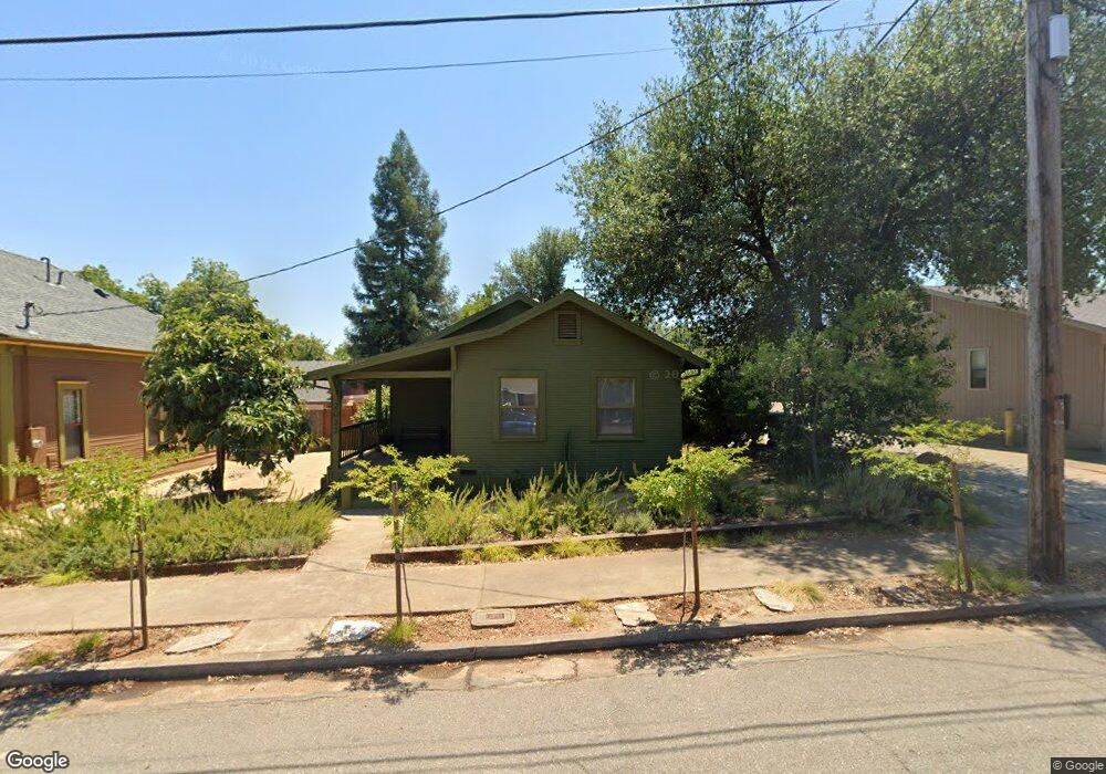 2033 Butte St, Redding, CA 96001 - photo 1