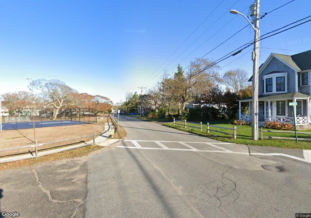 14 Pocasset Ave, Oak Bluffs, MA 02557 - photo 1