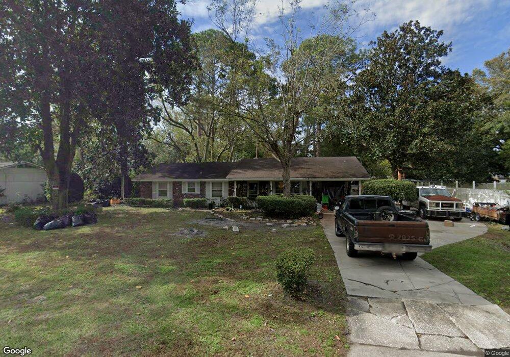 3329 Robin Rd, Brunswick, GA 31520 - photo 1