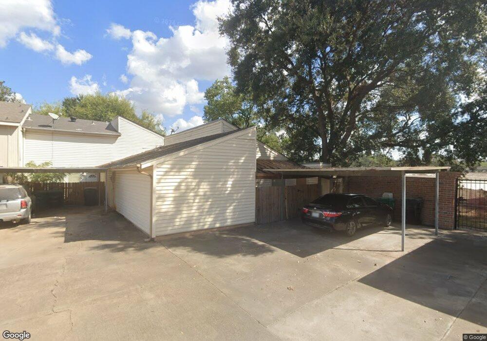 7712 Challie Ln unit 7712, Houston, TX 77088 - photo 1