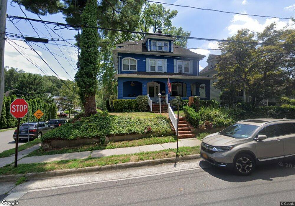 62 Webster Ave, Port Washington, NY 11050 - photo 1