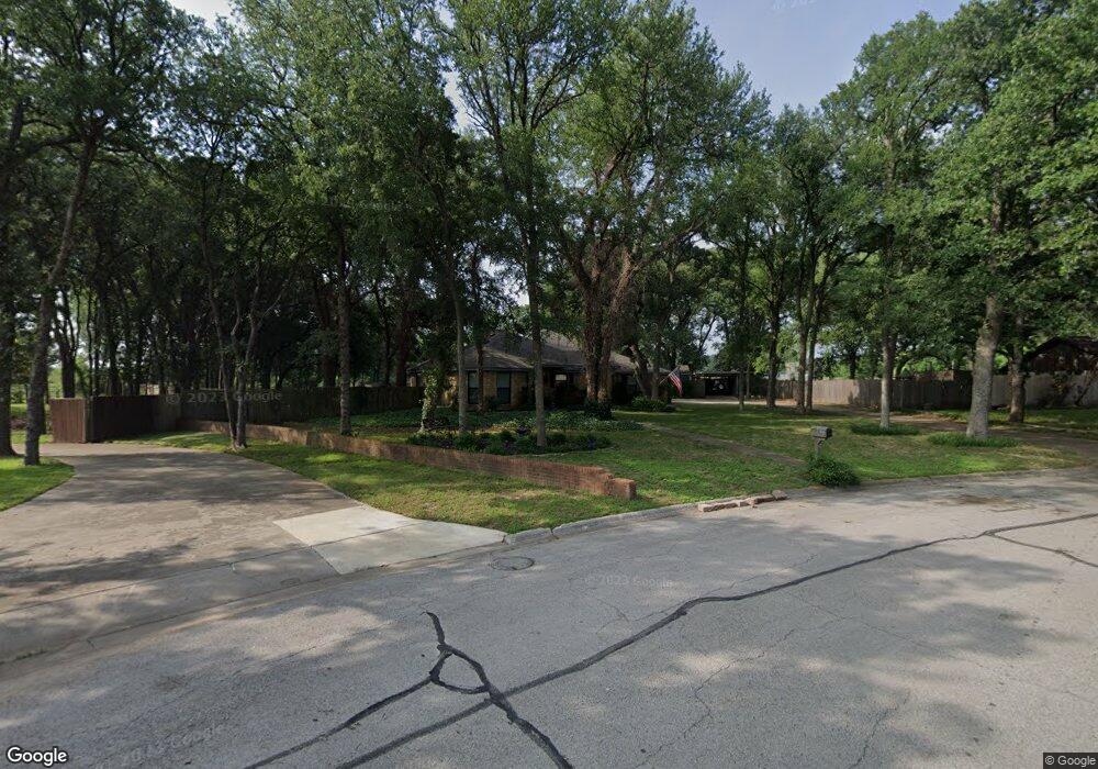 328 Huggins Dr, Springtown, TX 76082 - photo 1