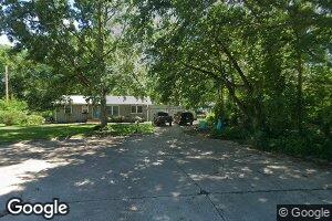 301 E 15th Place, Lawrence, KS 66044