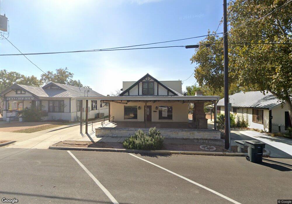 507 W Main St, Fredericksburg, TX 78624 - photo 1