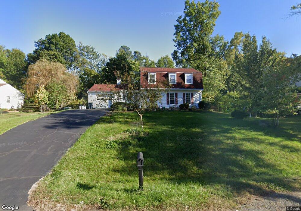 2335 Archdale Rd, Reston, VA 20191 - photo 1