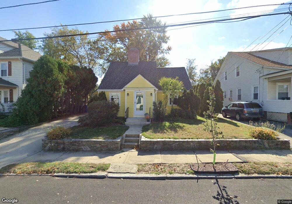 21 Brandon Rd, Cranston, RI 02910 - photo 1