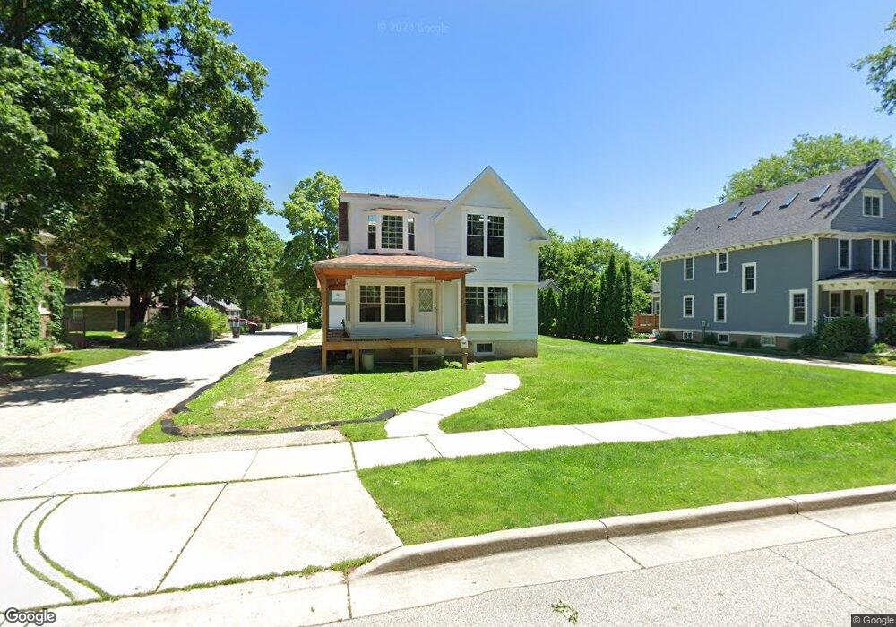 207 N Locust St, Oconomowoc, WI 53066 - photo 1