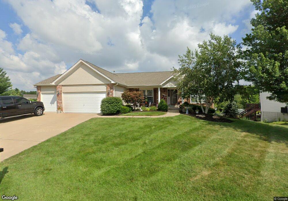 8105 Glen Arbor Dr, Lake Saint Louis, MO 63367 - photo 1
