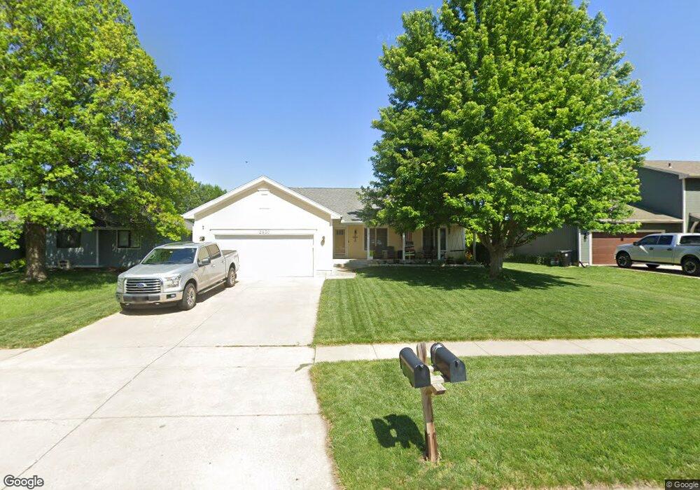 2830 SW Romar Rd, Topeka, KS 66614 - photo 1