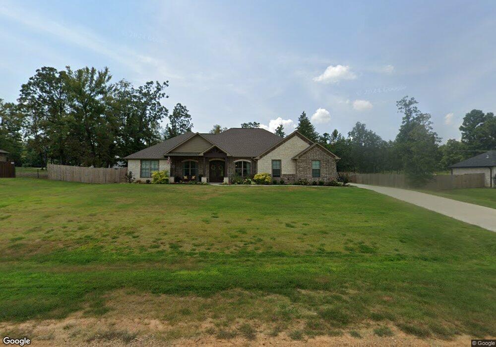 135 Lillian Ln, Texarkana, TX 75501 - photo 1