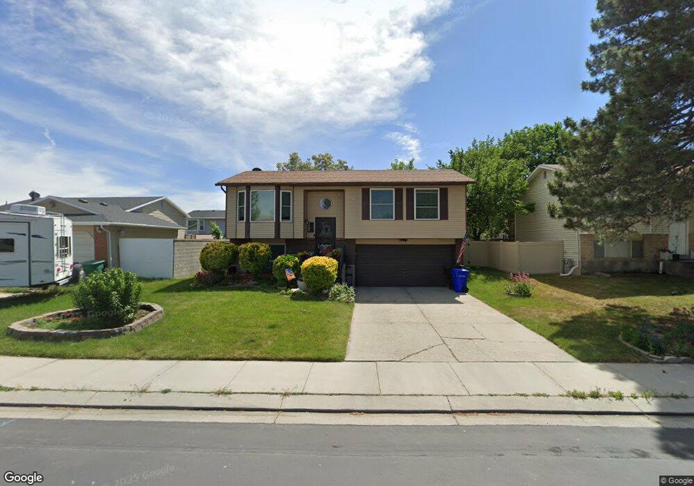 4909 Aspen Park Dr, West Jordan, UT 84081 - photo 1