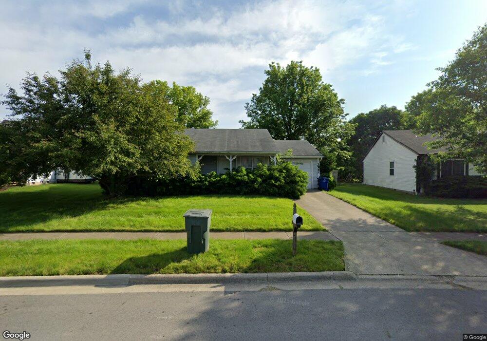 2748 Moonlight Ln, Columbus, OH 43207 - photo 1