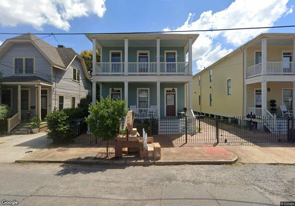 2346 Laurel St, New Orleans, LA 70130 - photo 1