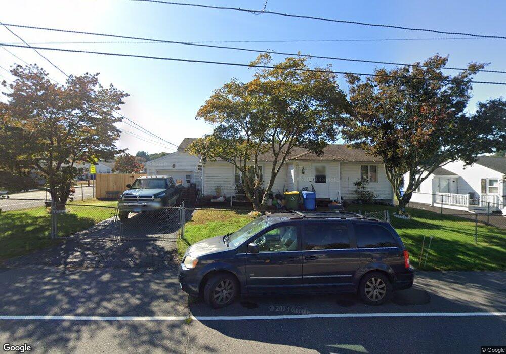 54 Wyoming Ave, Waterbury, CT 06706 - photo 1