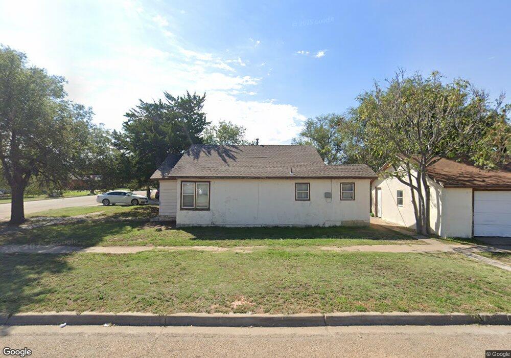 502 Zauk Ave, Dumas, TX 79029 - photo 1