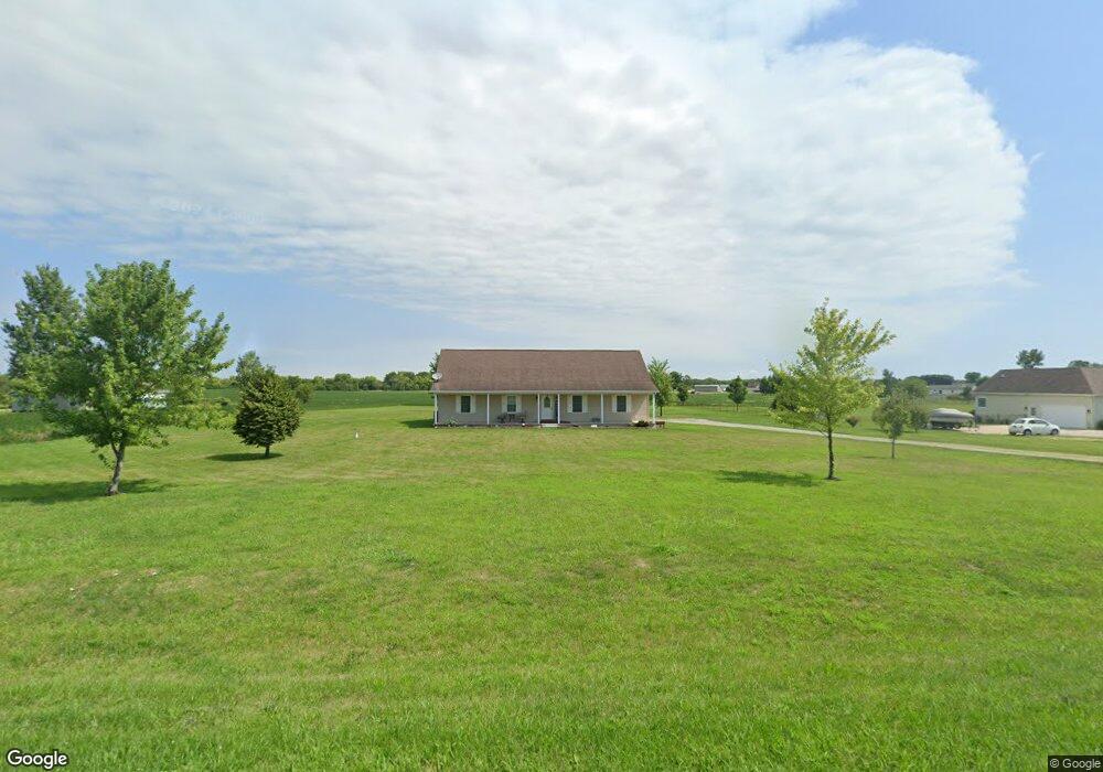 18708 Commercial Point Rd, Circleville, OH 43113 - photo 1