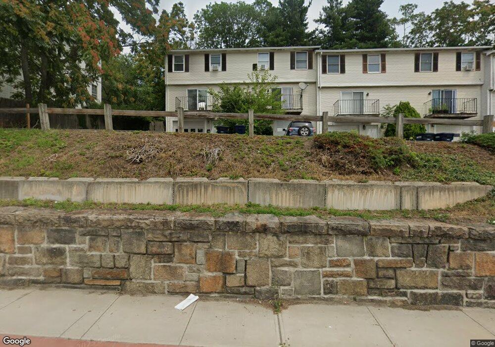 421 Grafton St unit 421, 1, Worcester, MA 01604 - photo 1