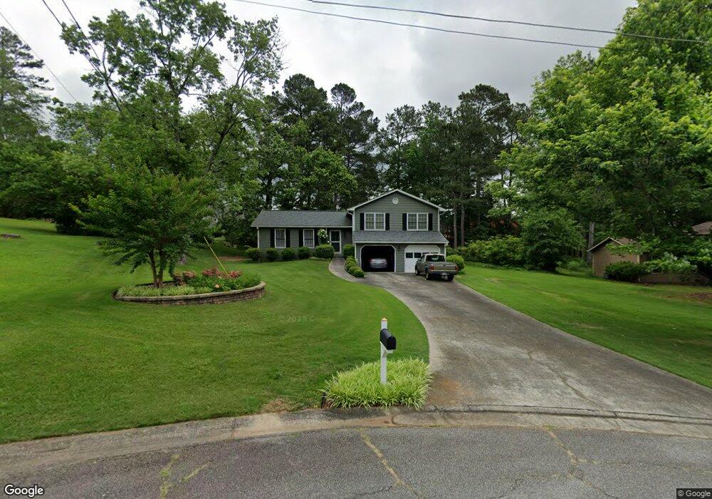 1567 Sprayberry Dr, Marietta, GA 30066 - photo 1