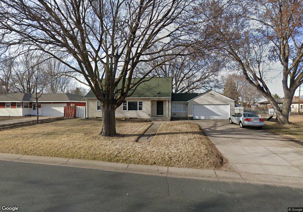 9802 93rd Place N, Maple Grove, MN 55369 - photo 1