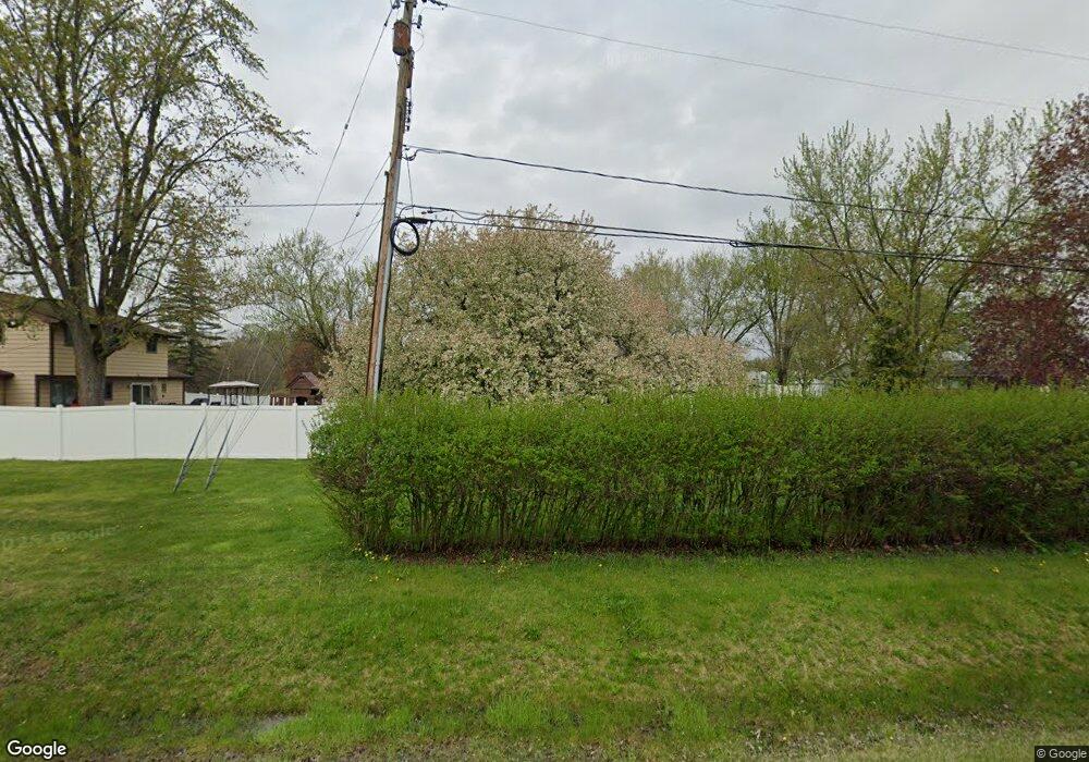 5504 Reid Rd, Swartz Creek, MI 48473 - photo 1