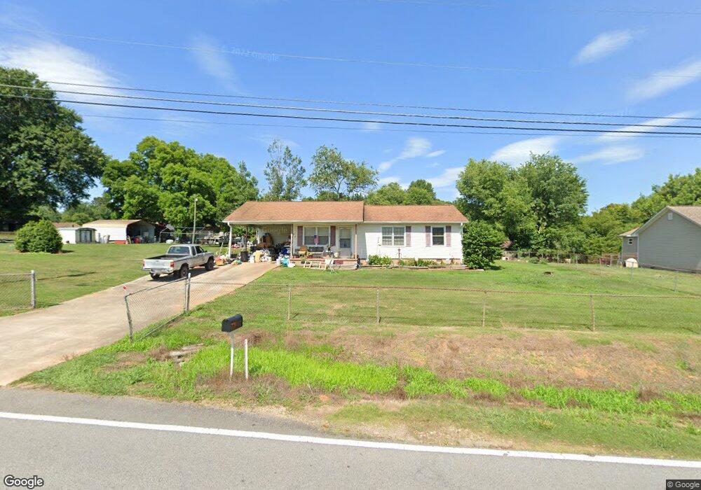 2733 Fran Mar Dr, Gainesville, GA 30506 - photo 1