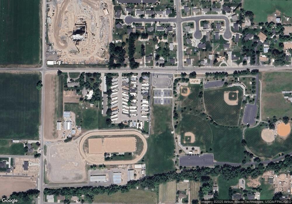 610 W 100 N unit 19, Smithfield, UT 84335 - photo 1