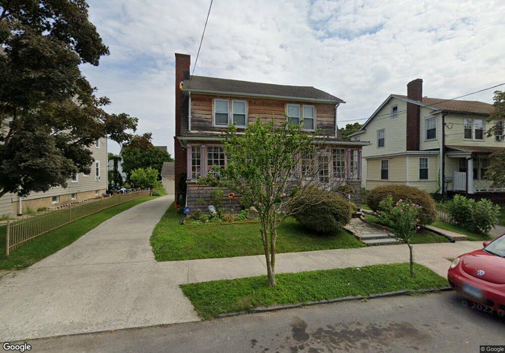 95 Manhattan Ave, Bridgeport, CT 06606 - photo 1