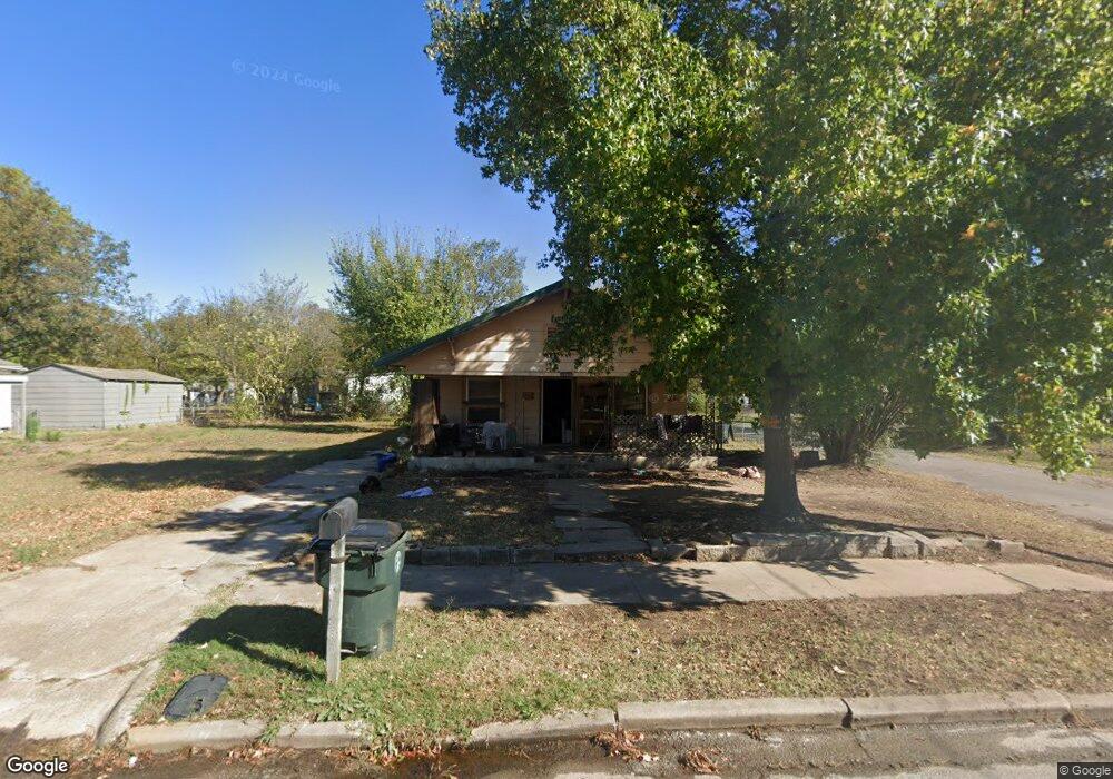 1201 N Collins Ave, Okmulgee, OK 74447 - photo 1