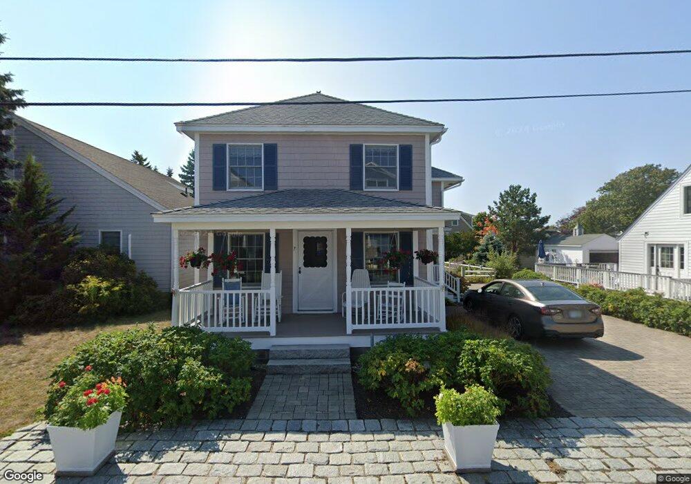 7 Toppan St, Hampton, NH 03842 - photo 1